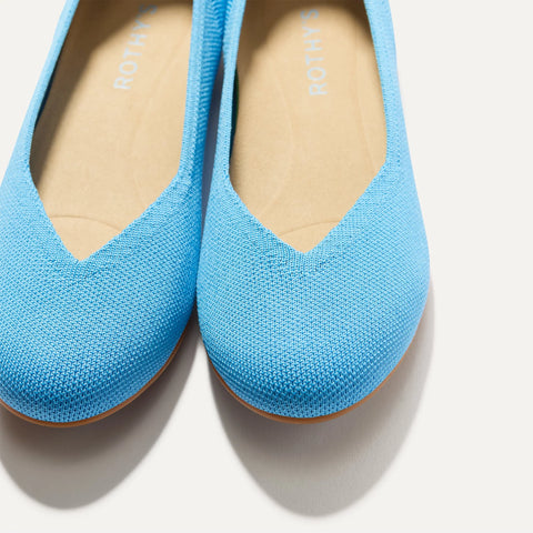 The Daily Flat - Robin Blue