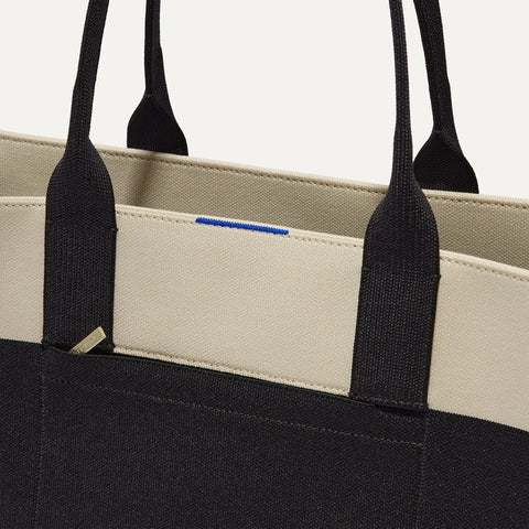 The Classic Tote - Luna