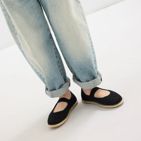 The Mini Mary Jane (for Kids) - Black Raffia-Knit